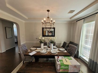 Dinning Room Accent Wall